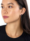 LOLA NEEDLE EARRING Medium (Black Diamond)